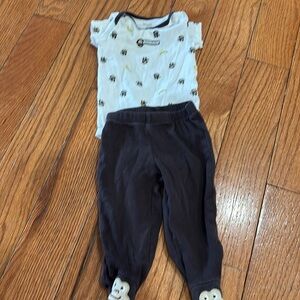 Carters 3 Months Bananas for mommy onesie short sleeve shirt and pants- monkeys